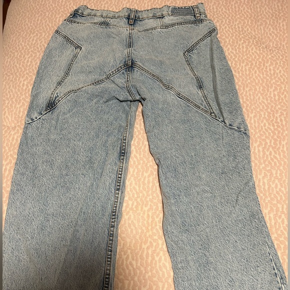REVICE TLC / STELLAR STARGAZE Jeans in EUC. Size 30. - Picture 4 of 6